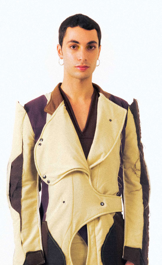 Edoardo La Vecchia<br /><span class="model-data-overview">EU 184cm | US 6′ 1“</span>